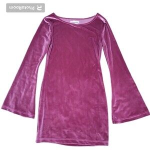 URBAN OUTFITTERS PINK BELLSLEEVE VELOUR SLEEP DRESS - M
